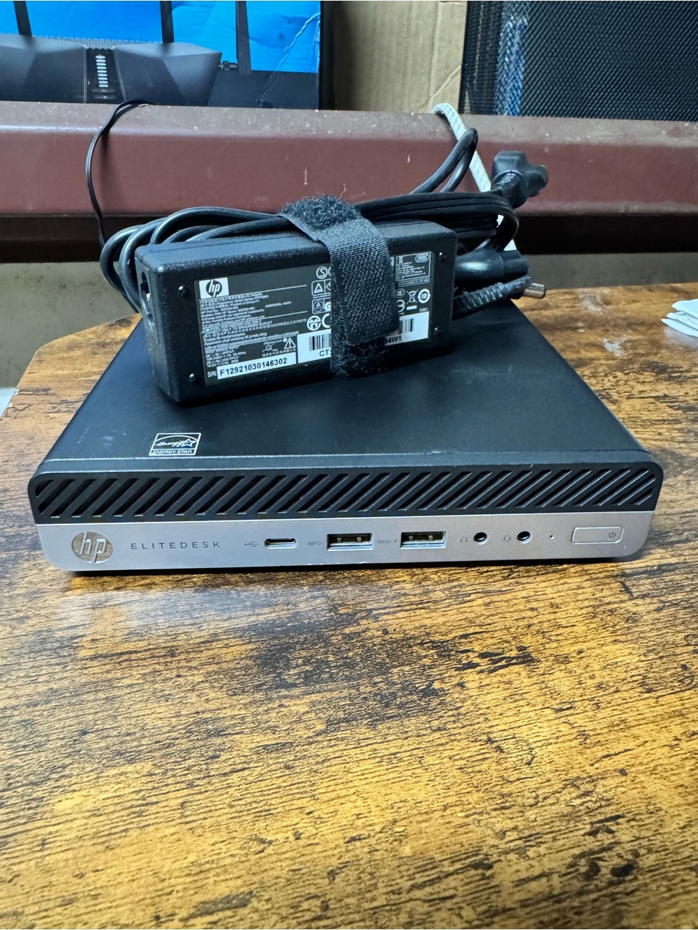 HP EliteDesk 800 G3 Mini PC i5-6600T 20GB RAM 256GB SSD WiFi + AC Adapter